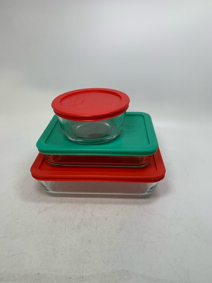 3 GLASS FOOD STORAGE CONTAINERS GREEN/RED LIDS.