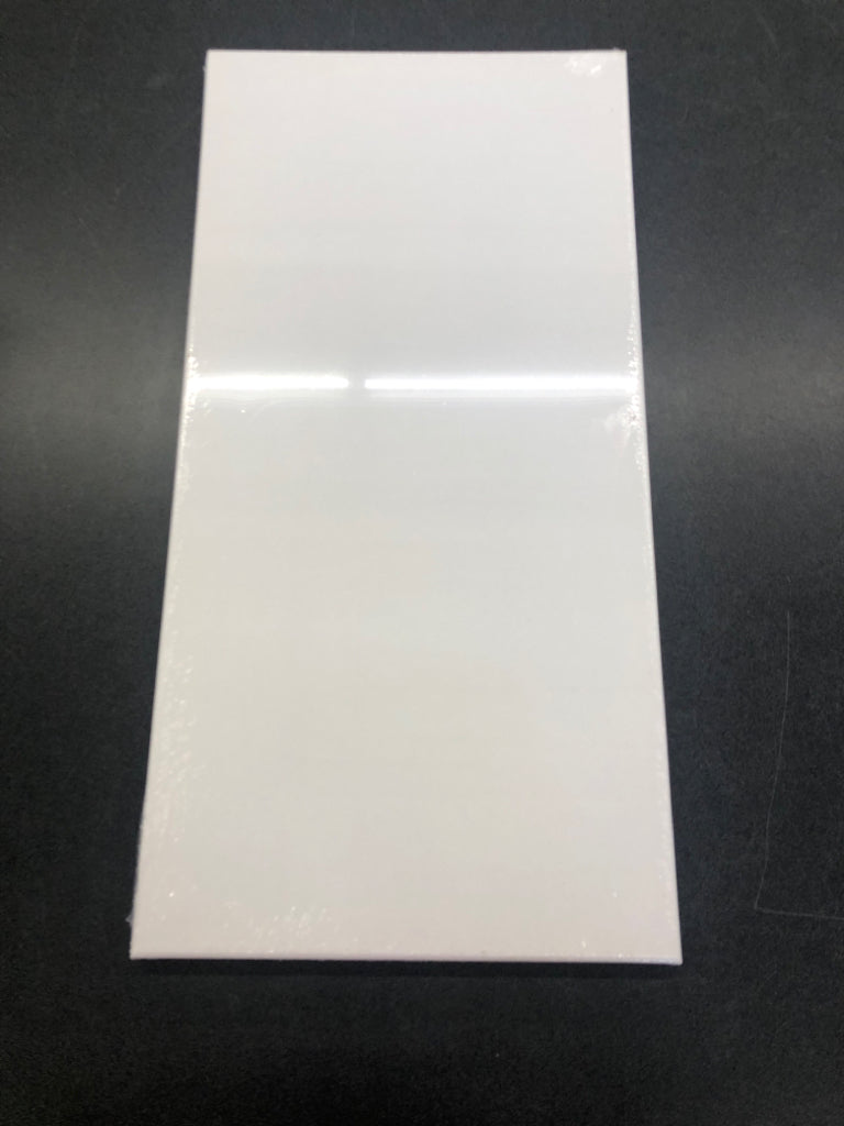 NIP BLANK CANVAS.