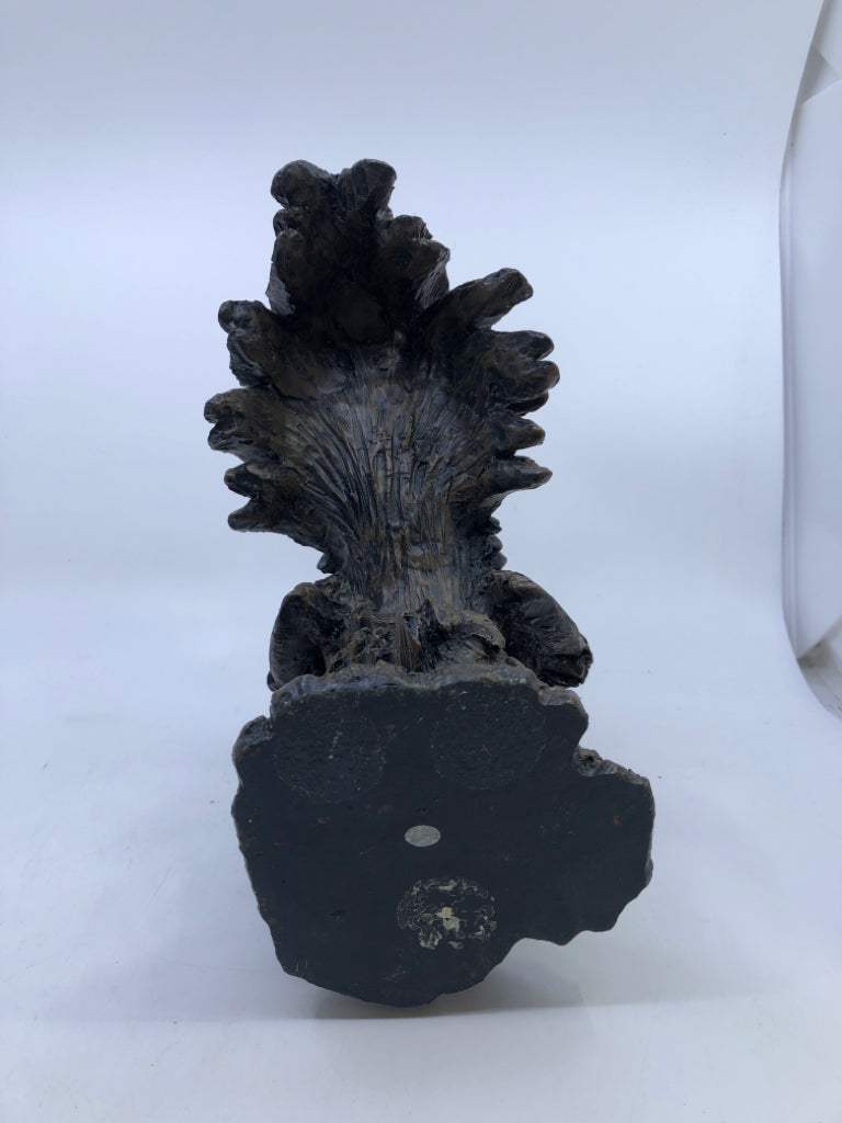 RESIN CARVED ROOSTER.