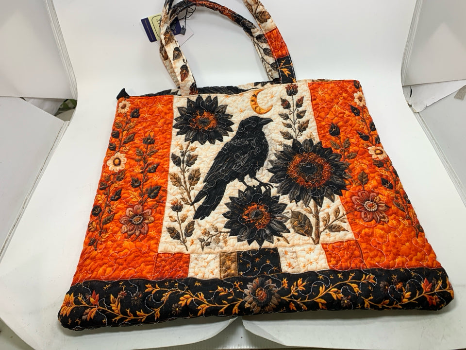 NWT QUILTED CROW W/ FLOWERS TOTE BAG ZYQOL.