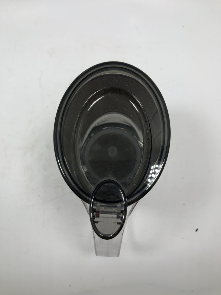 NWT TEAVNANA TEA MAKER.