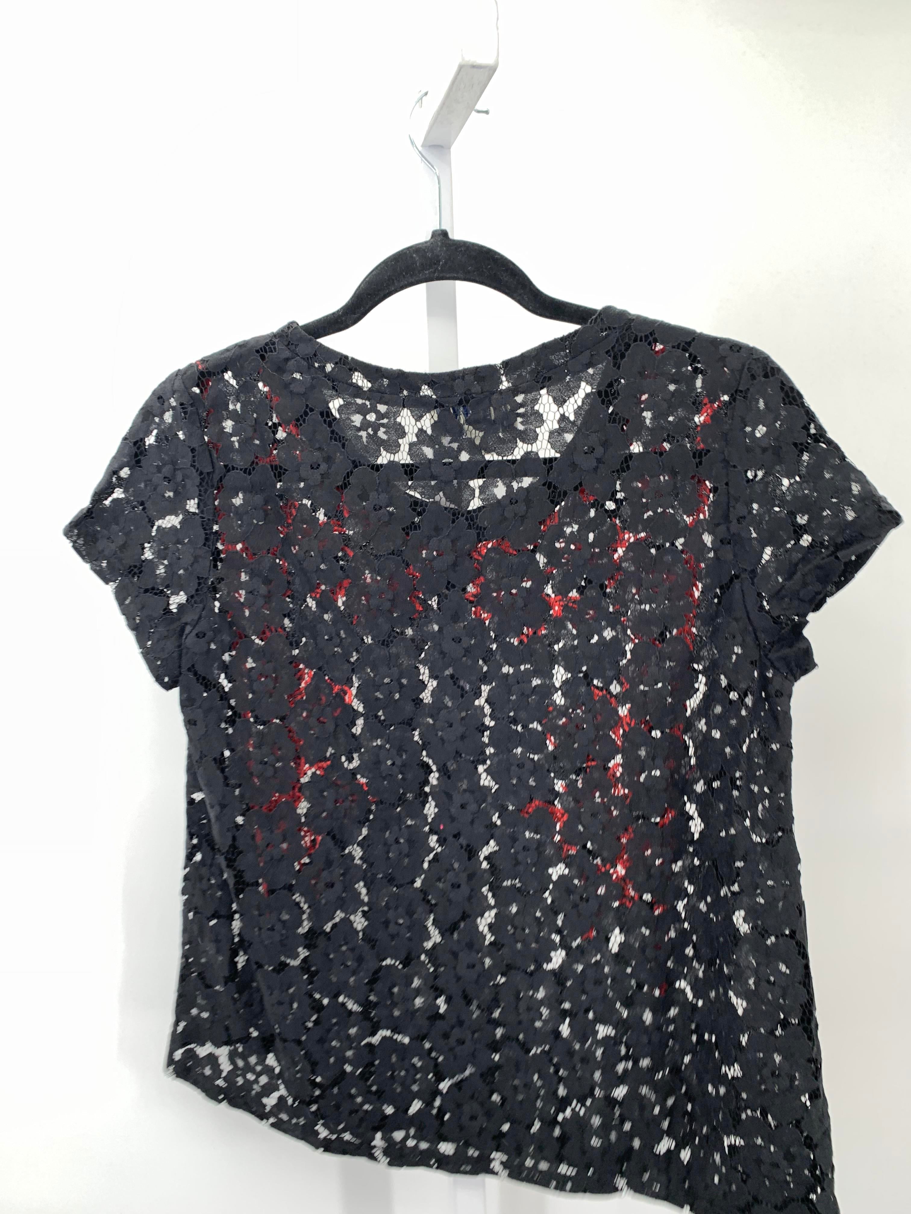 Size Medium Misses Short Sleeve Shirt