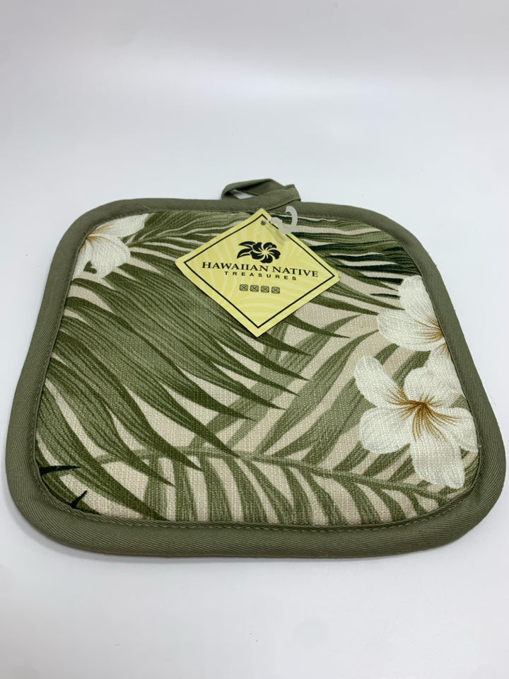 NWT HAWAIIAN NATIVE POT HOLDER.