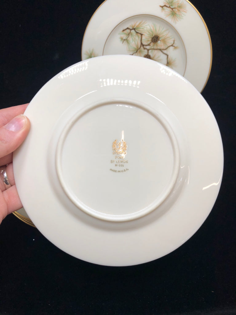 32PC PINECONE DISH SET - LENOX - SRV FOR 6.