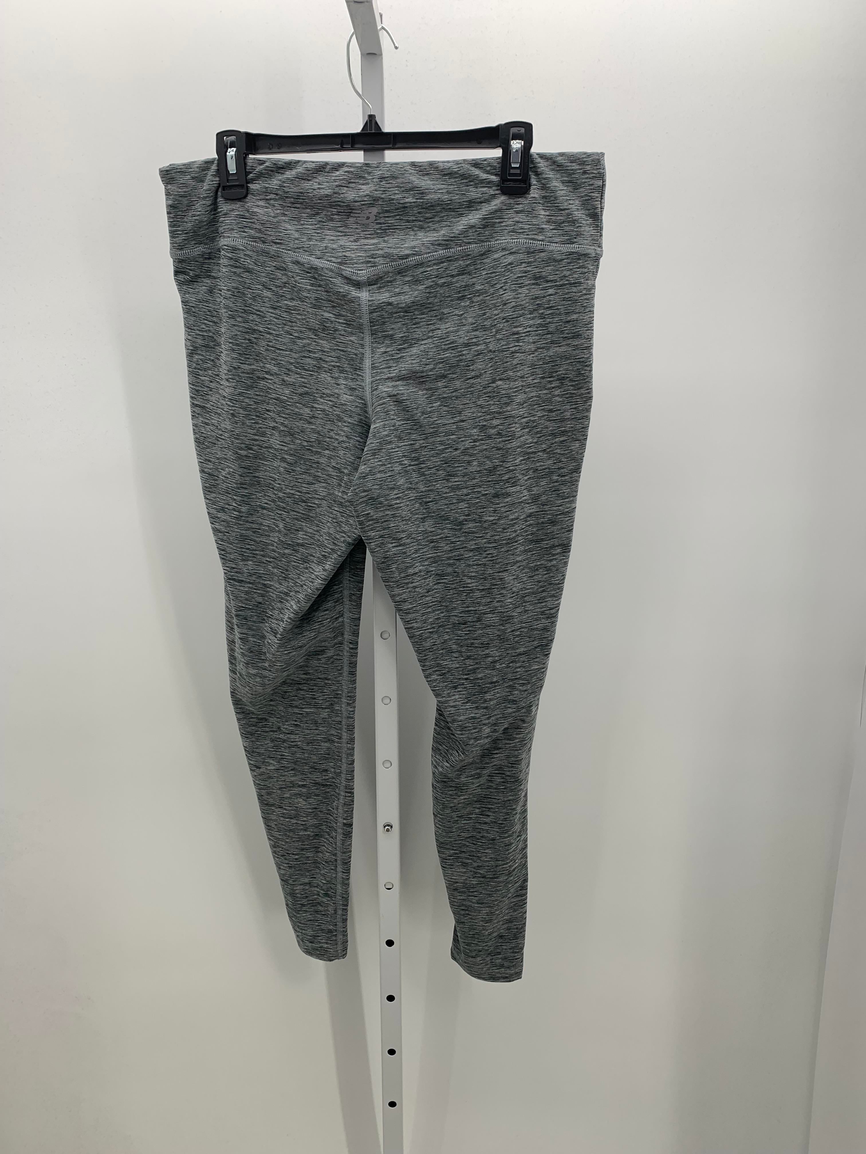 New Balance Size Extra Large Misses Leggings
