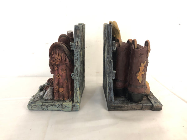 2 WESTERN STYLE BOOKENDS.