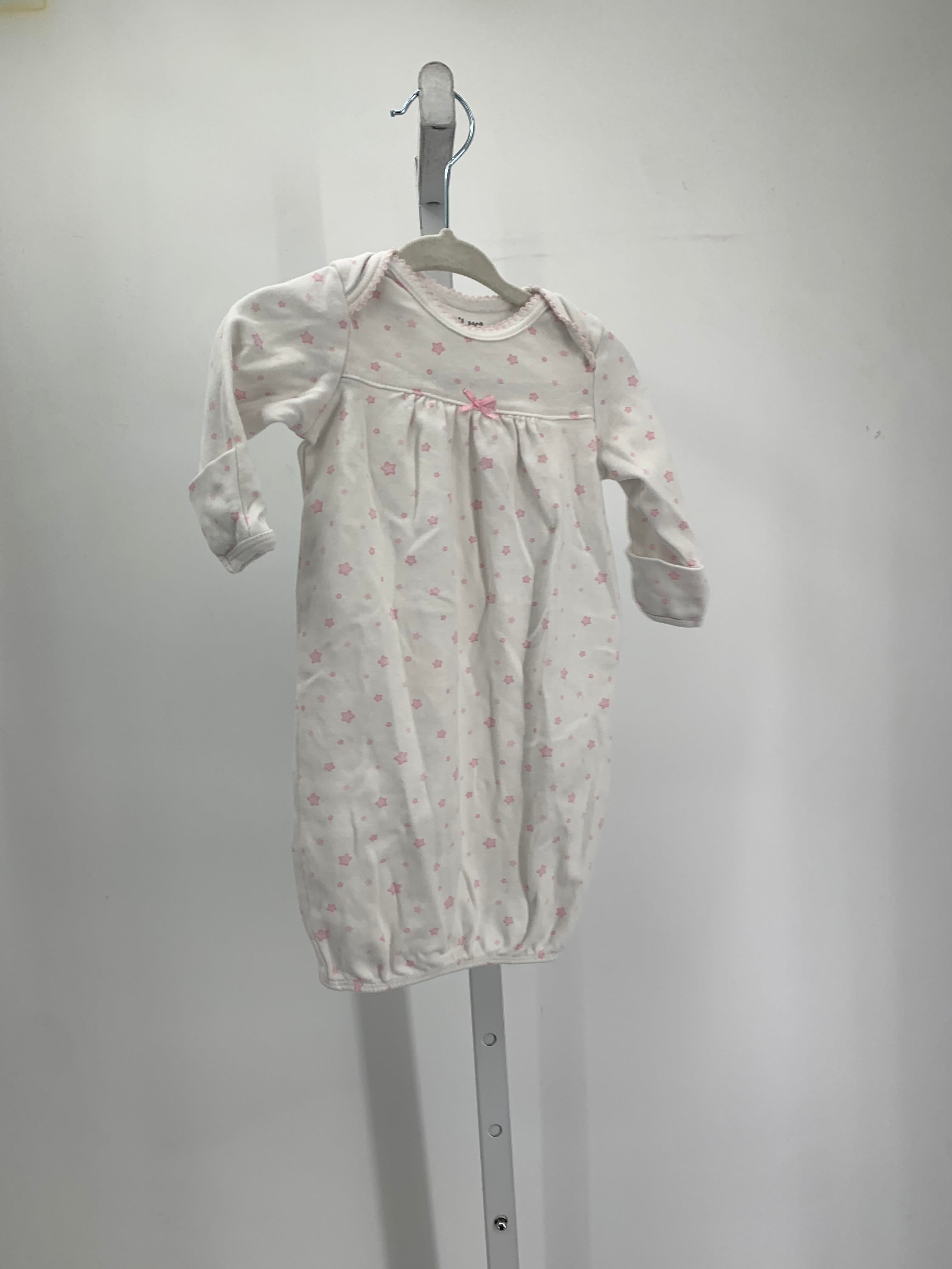 Little Me Size 0-3 months Girls Gown Sleeper