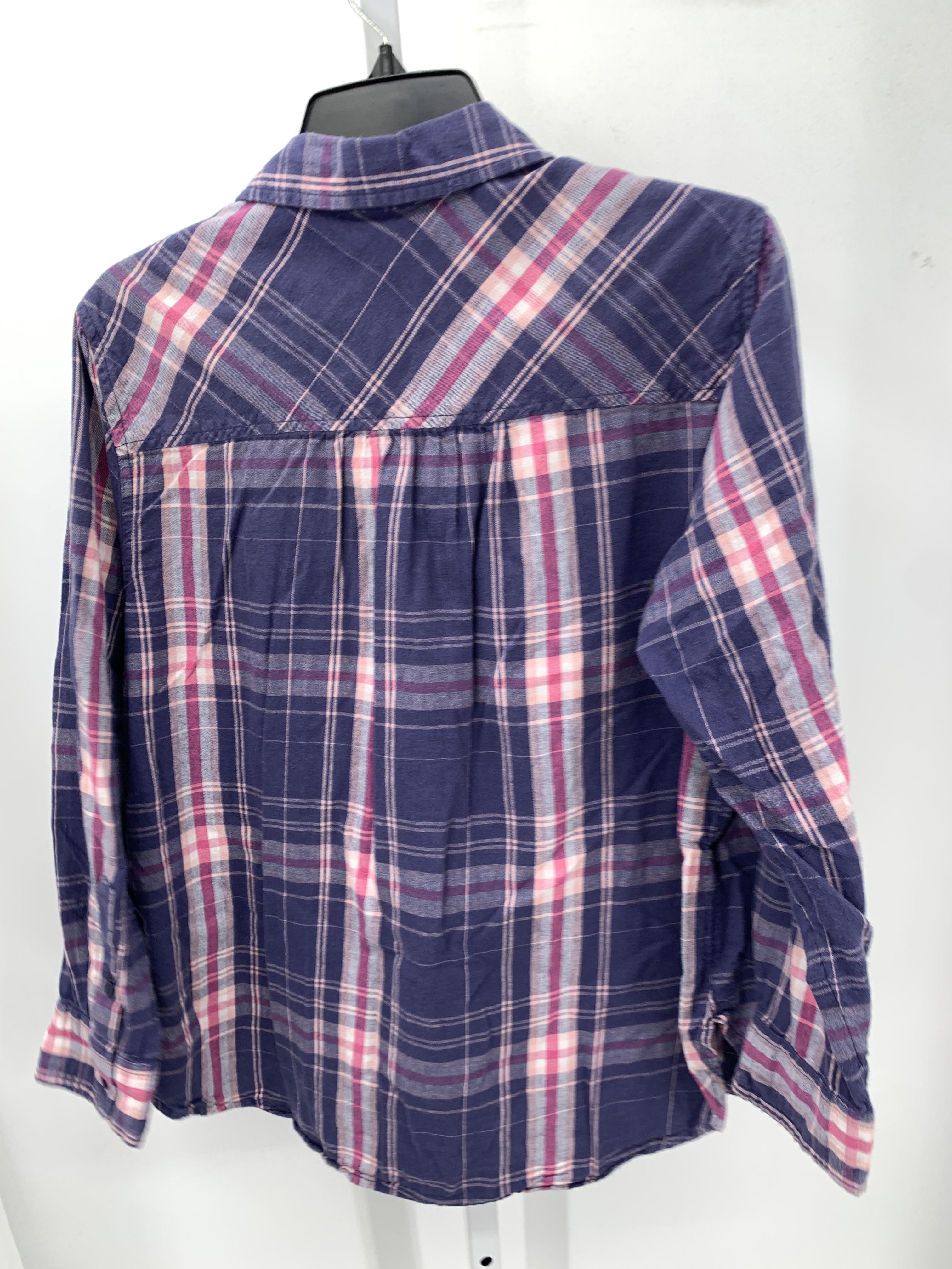 Time and Tru Size Large Misses Long Sleeve Shirt