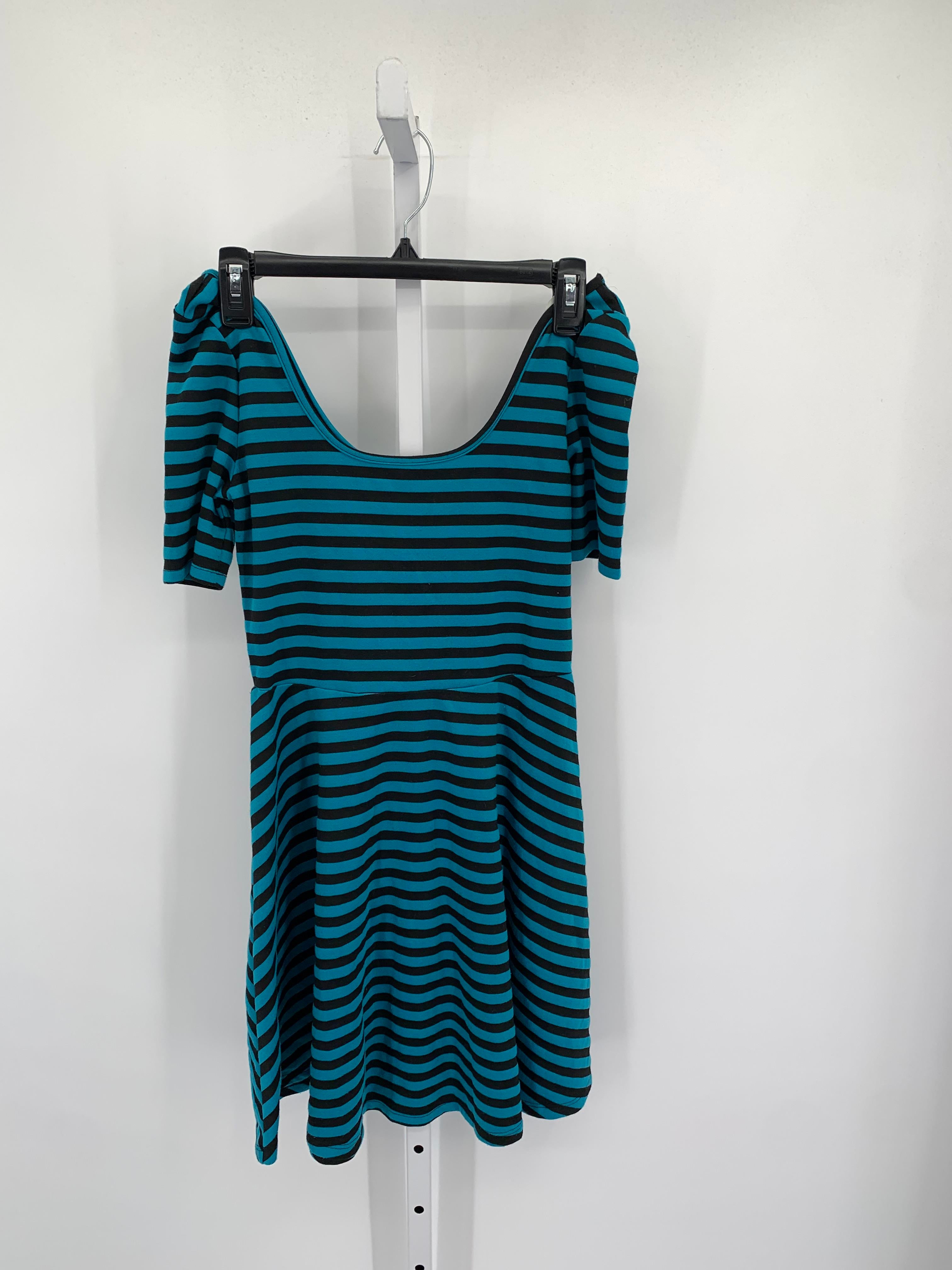 Delia's Size Small Juniors Short Sleeve Dress