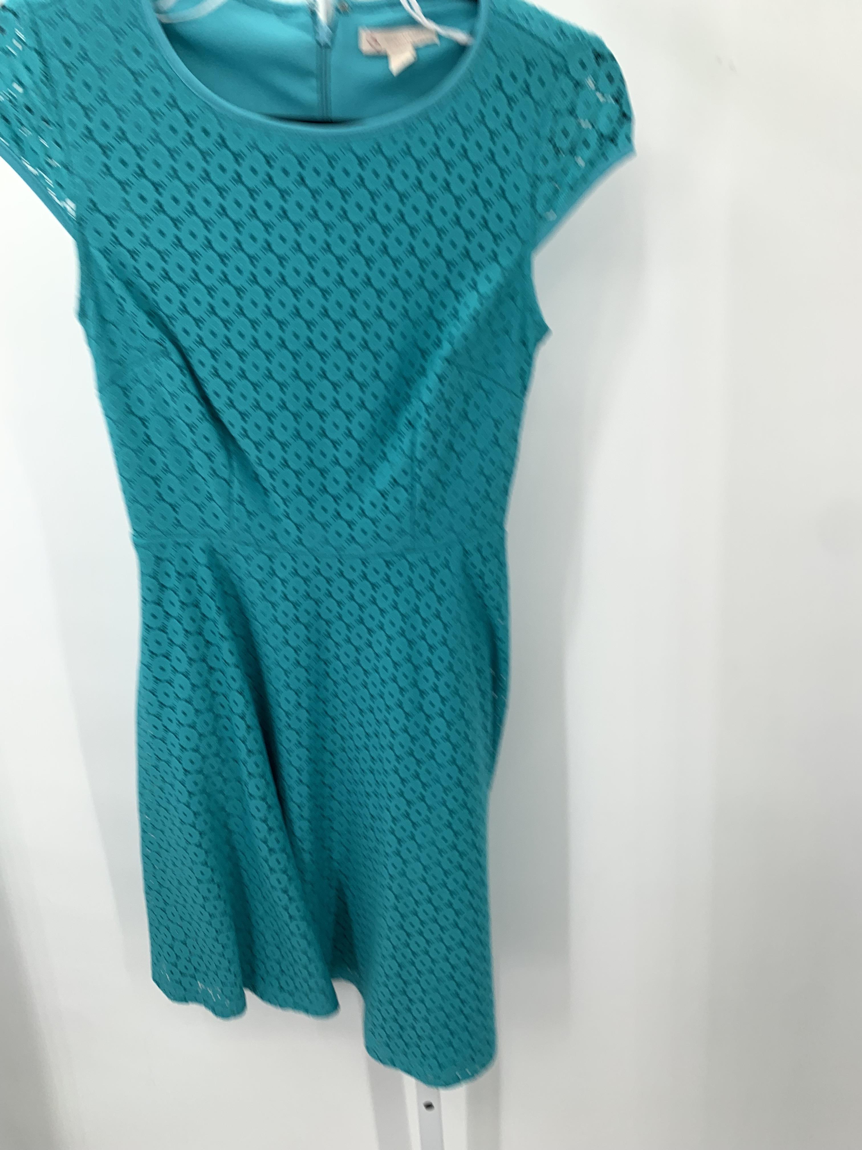 db Size 4 Misses Short Sleeve Dress