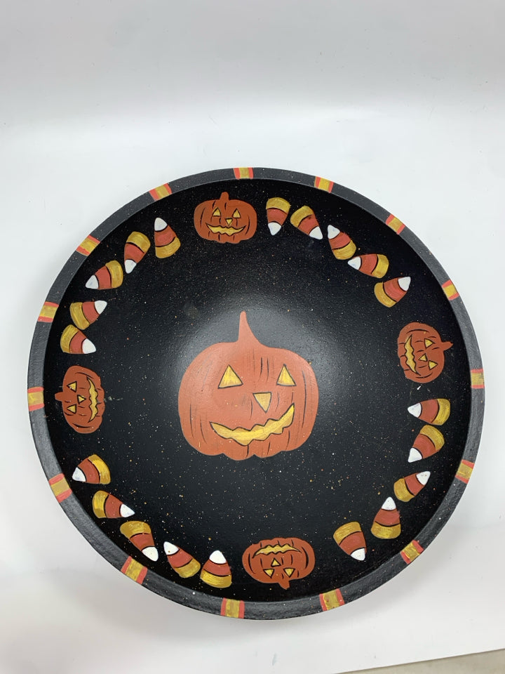 PAINTED WOOD PUMPKIN AND CANDY CORN BOWL.