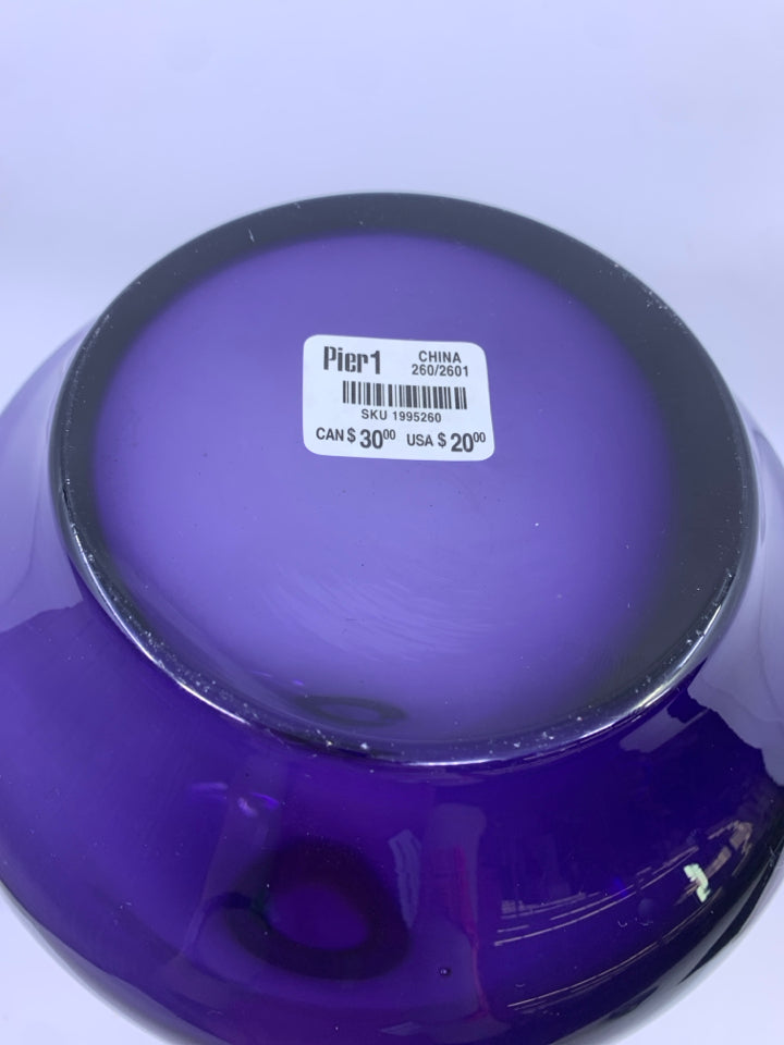 LARGE PURPLE GLASS VASE PIER-ONE.