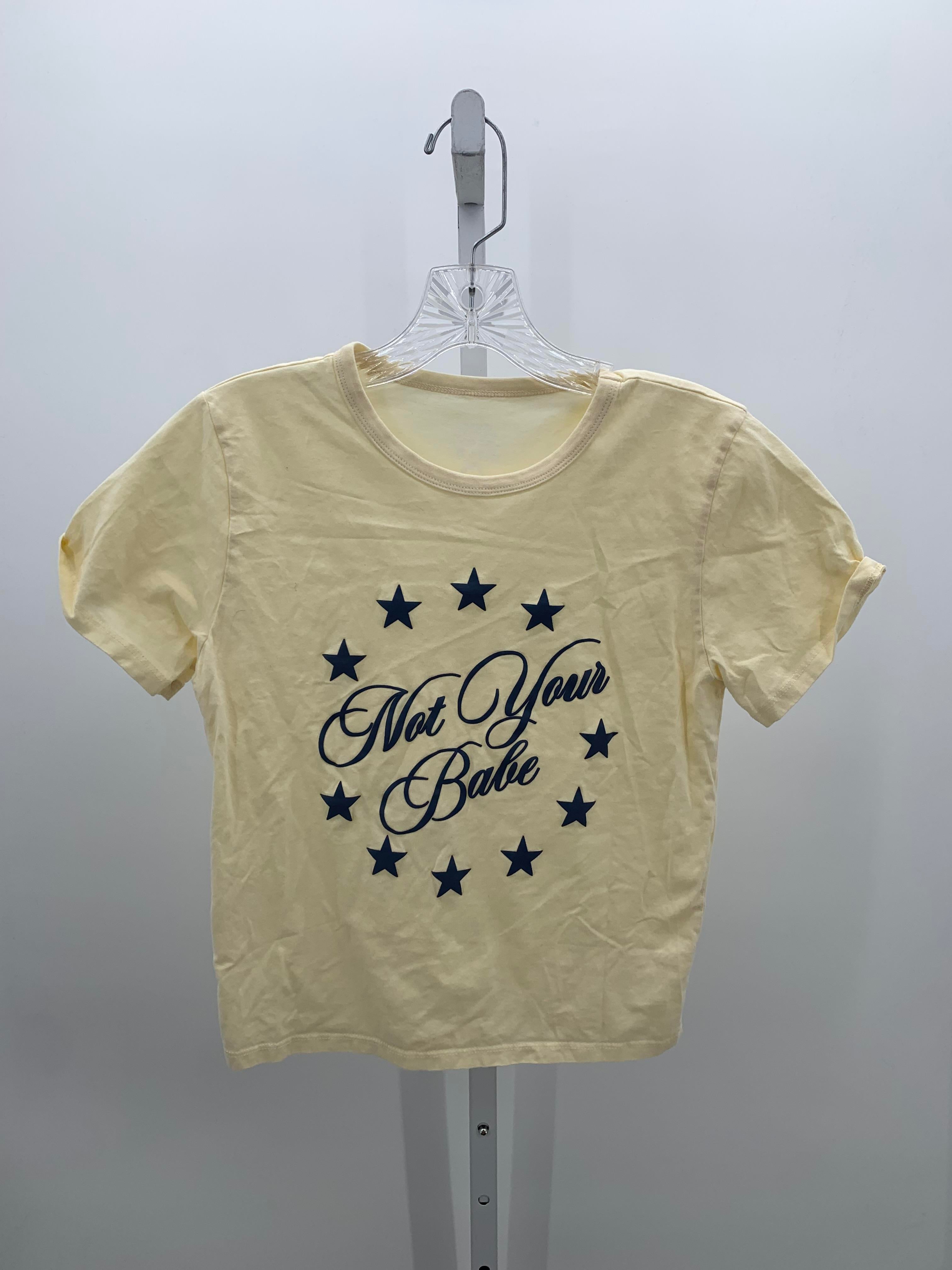 Size Medium Juniors Short Sleeve Shirt