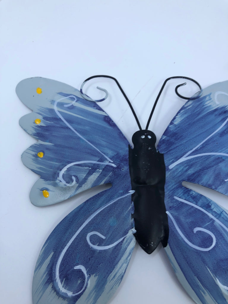 2 BLUE METAL HANGING BUTTERFLIES.