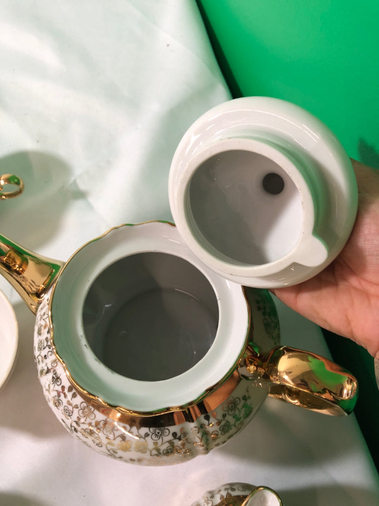 Tea Set