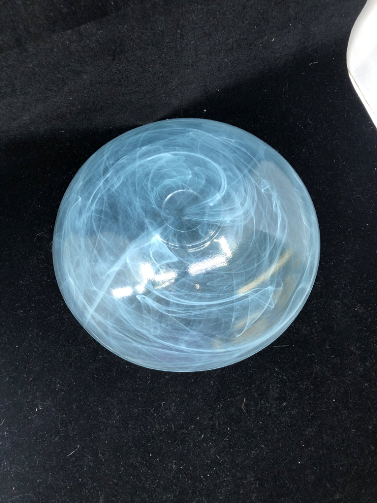 BLUE SMOKEY CENTERPIECE BOWL.