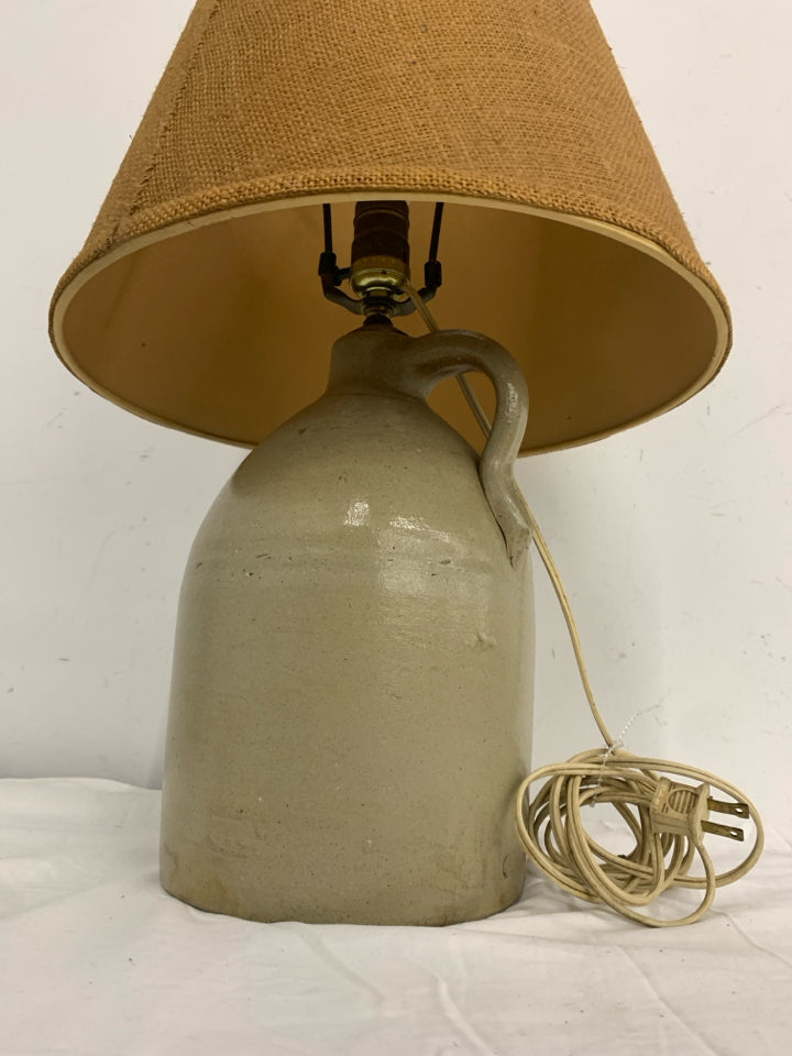 VTG TAN JUG W BURLAP SHADE.