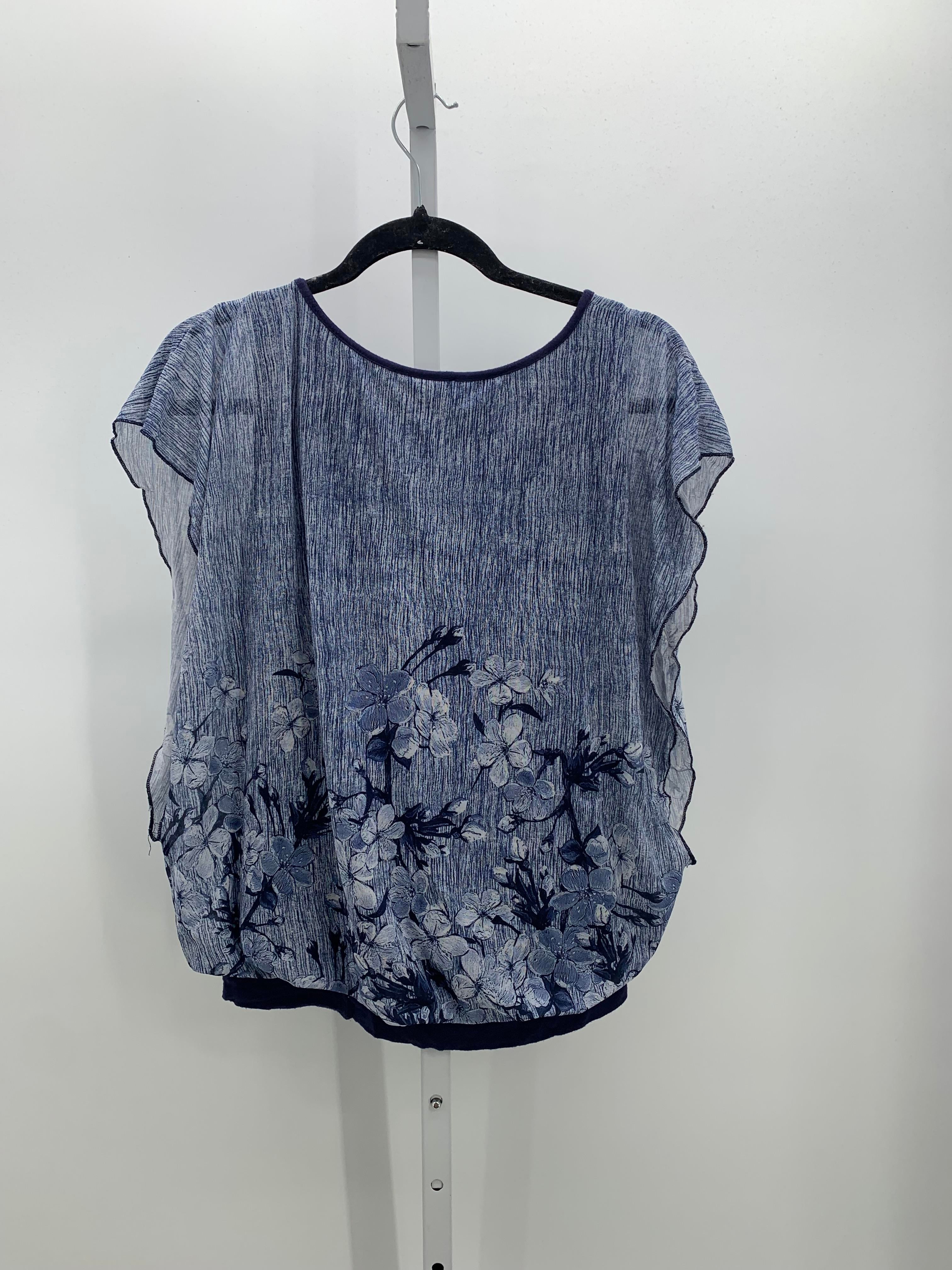 Size Medium Misses Sleeveless Shirt