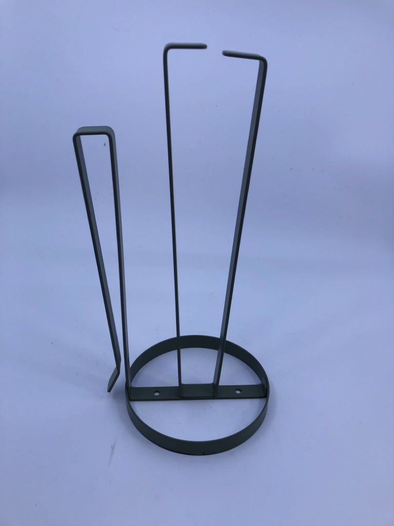 GREEN METAL PAPER TOWEL HOLDER.