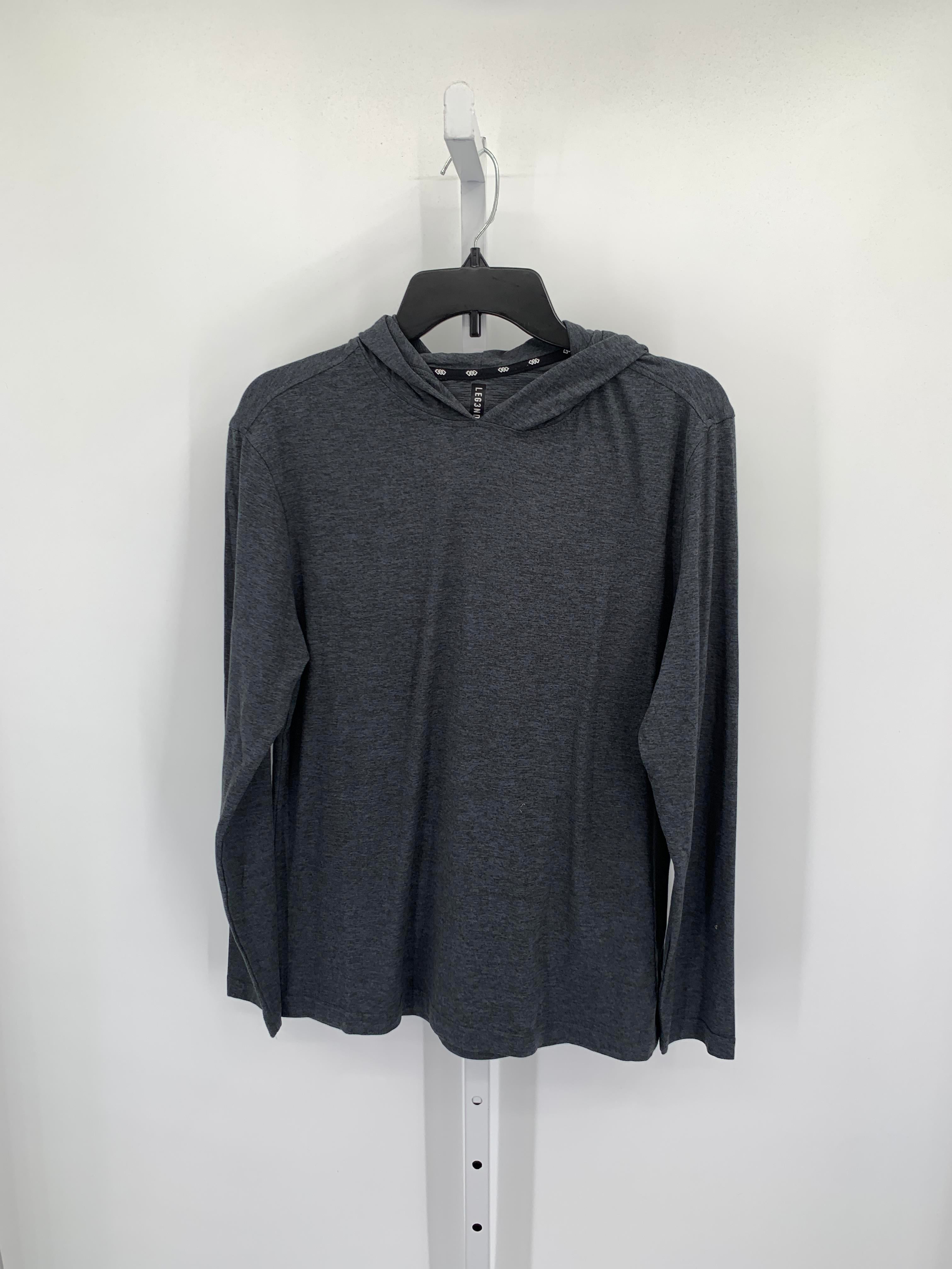 NEW HOODED KNIT SHIRT.