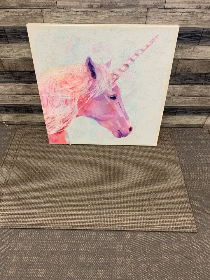 GLITTER LARGE PINK UNICORN CANVAS.