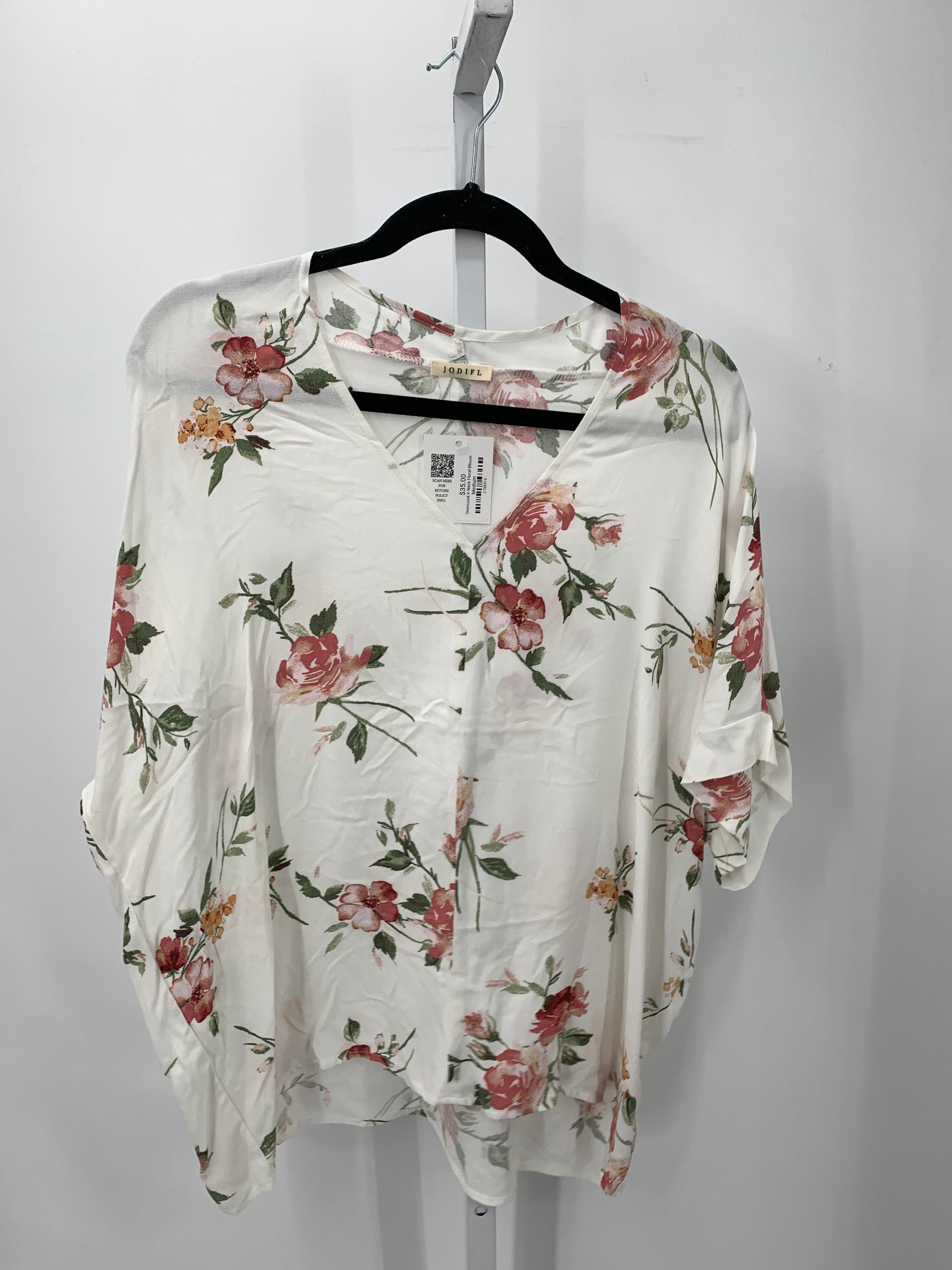 Size Medium Misses Short Sleeve Shirt