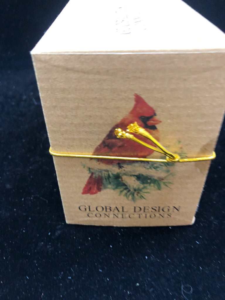 NIB CARDINAL S+P SHAKERS.