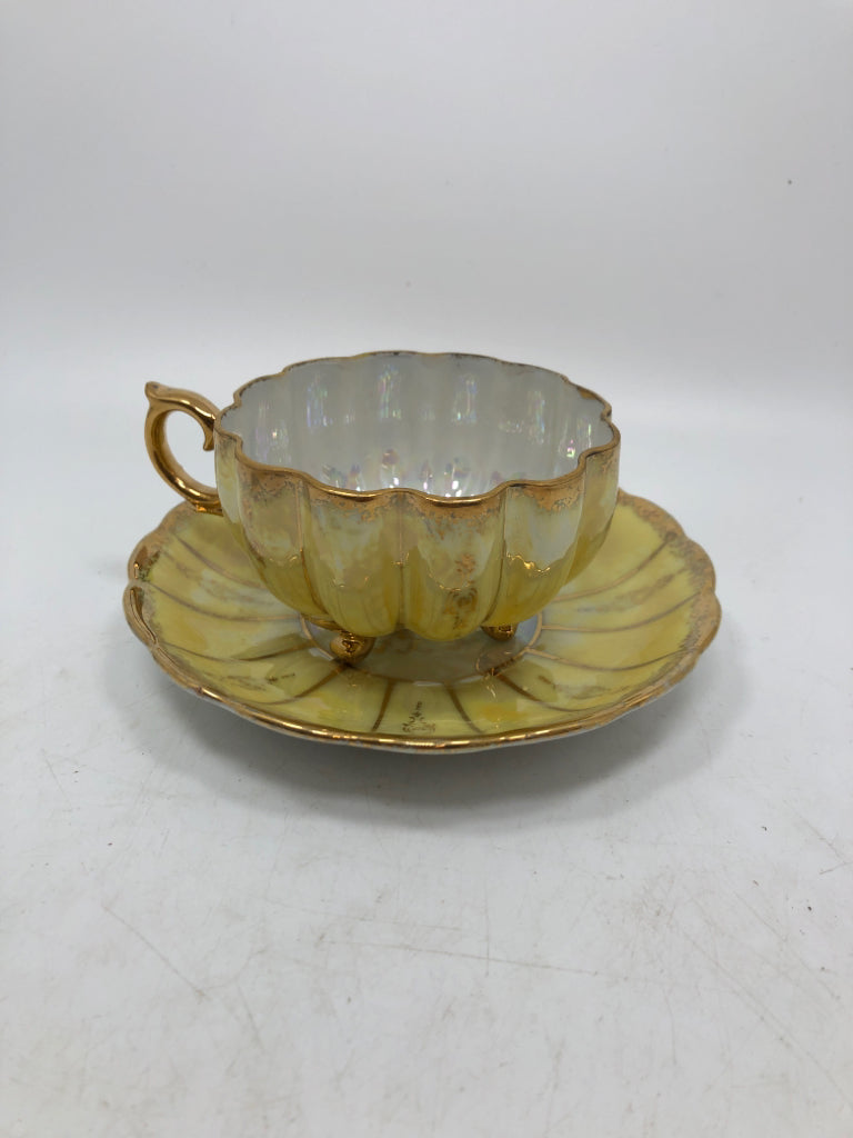 VTG YELLOW CUP/SAUCER.
