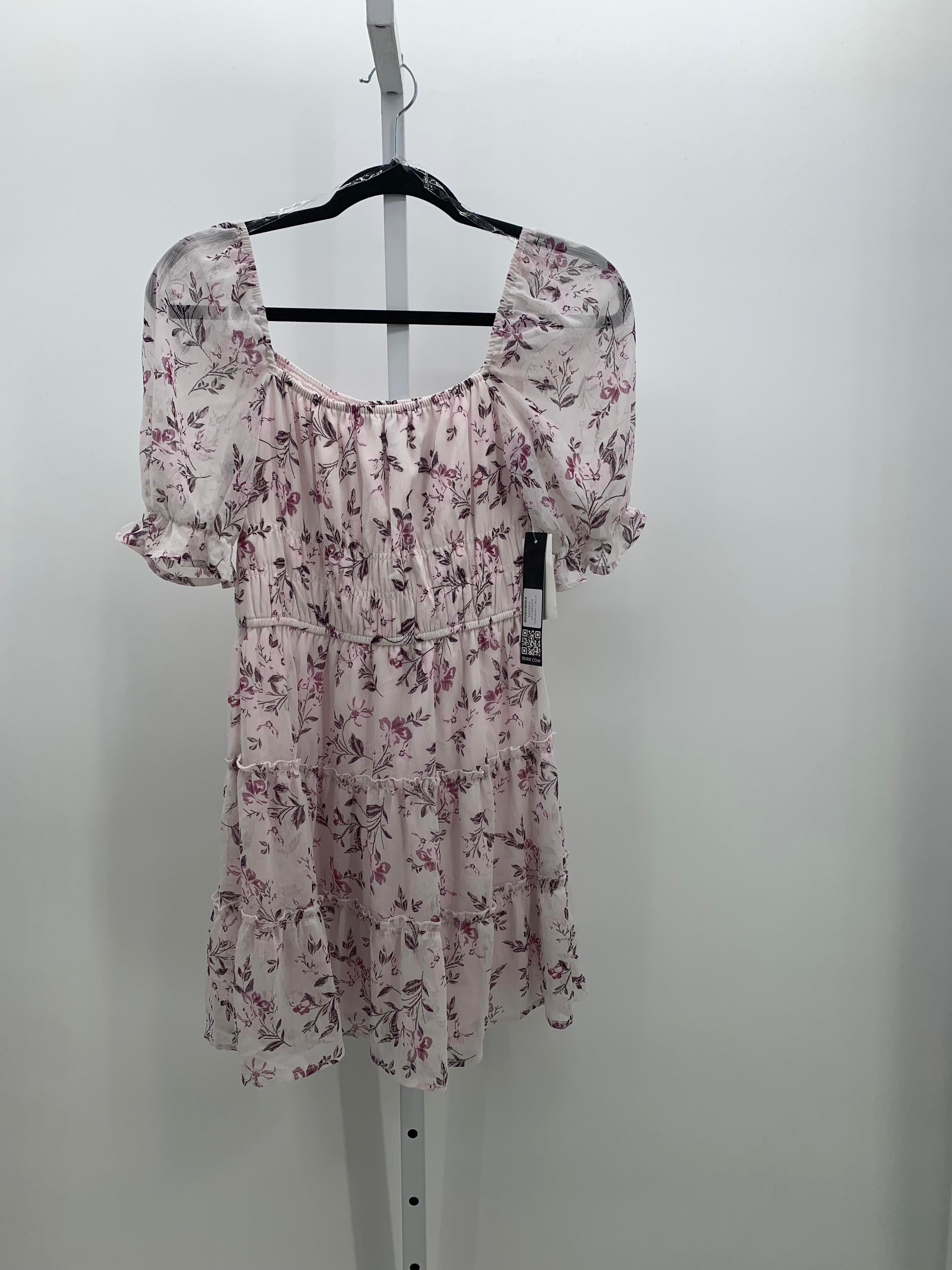 Trixxi Size X Small Juniors Short Sleeve Dress