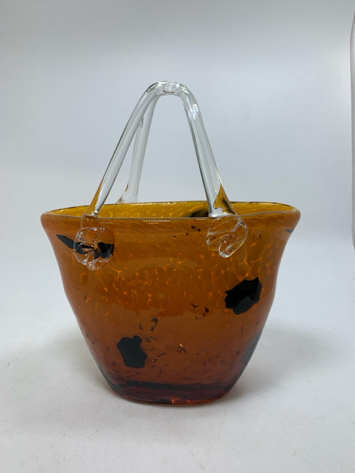 BLOWN ORANGE SPECKLED GLASS PURSE SHAPED VASE CLEAR HANDLES.