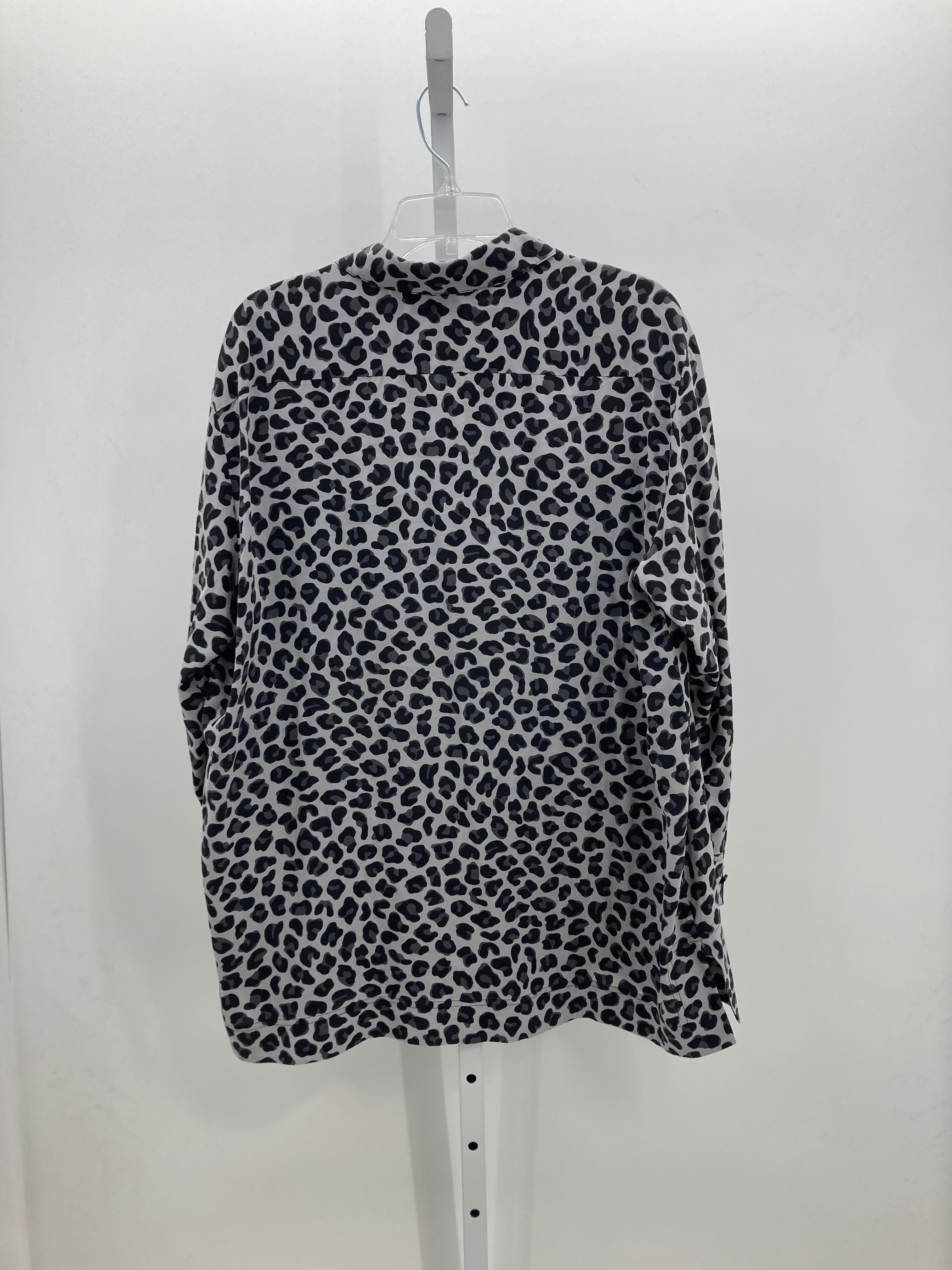 DKNY Size Medium Misses Long Sleeve Shirt