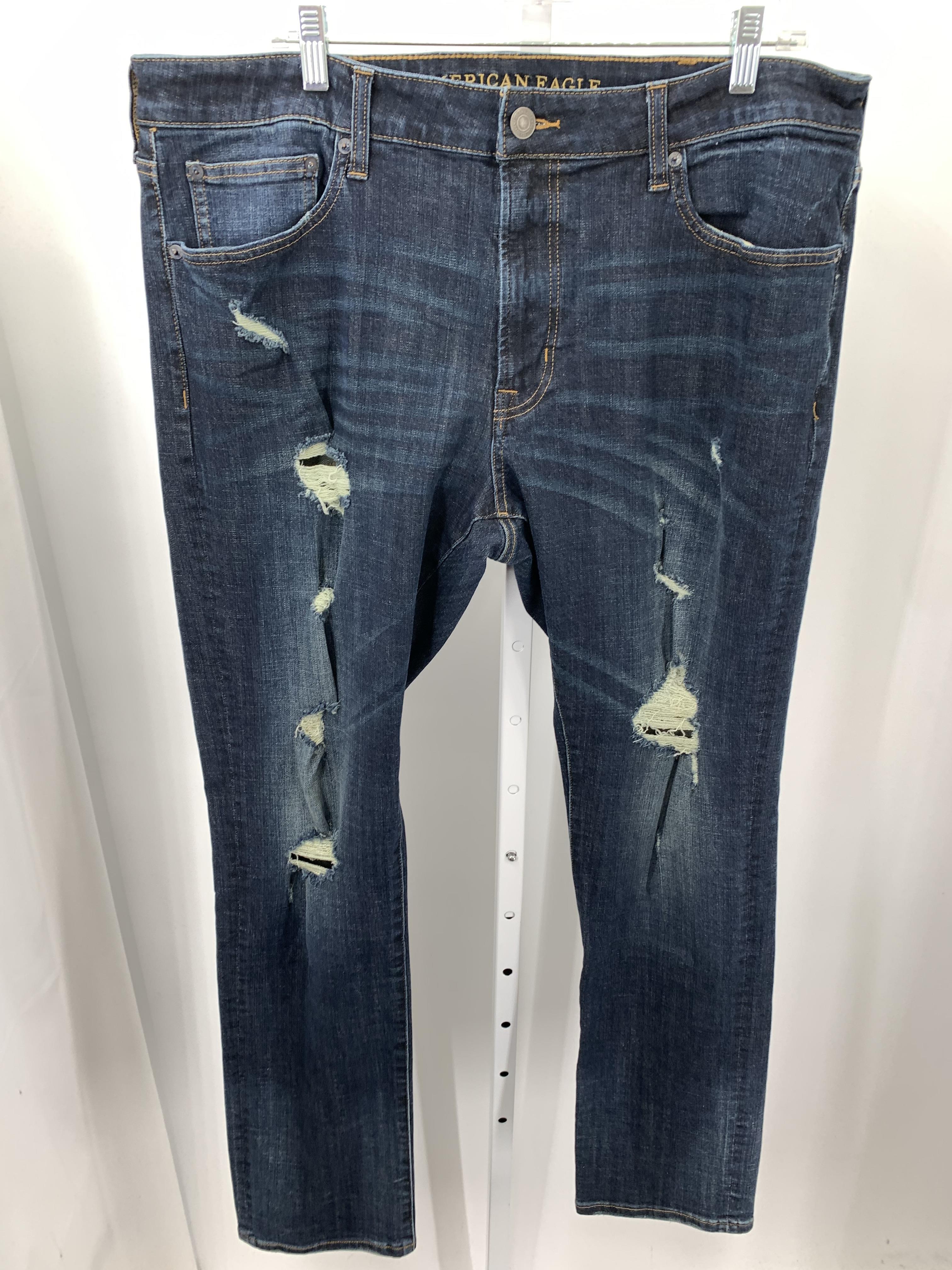 DISTRESSED SLIM FIT