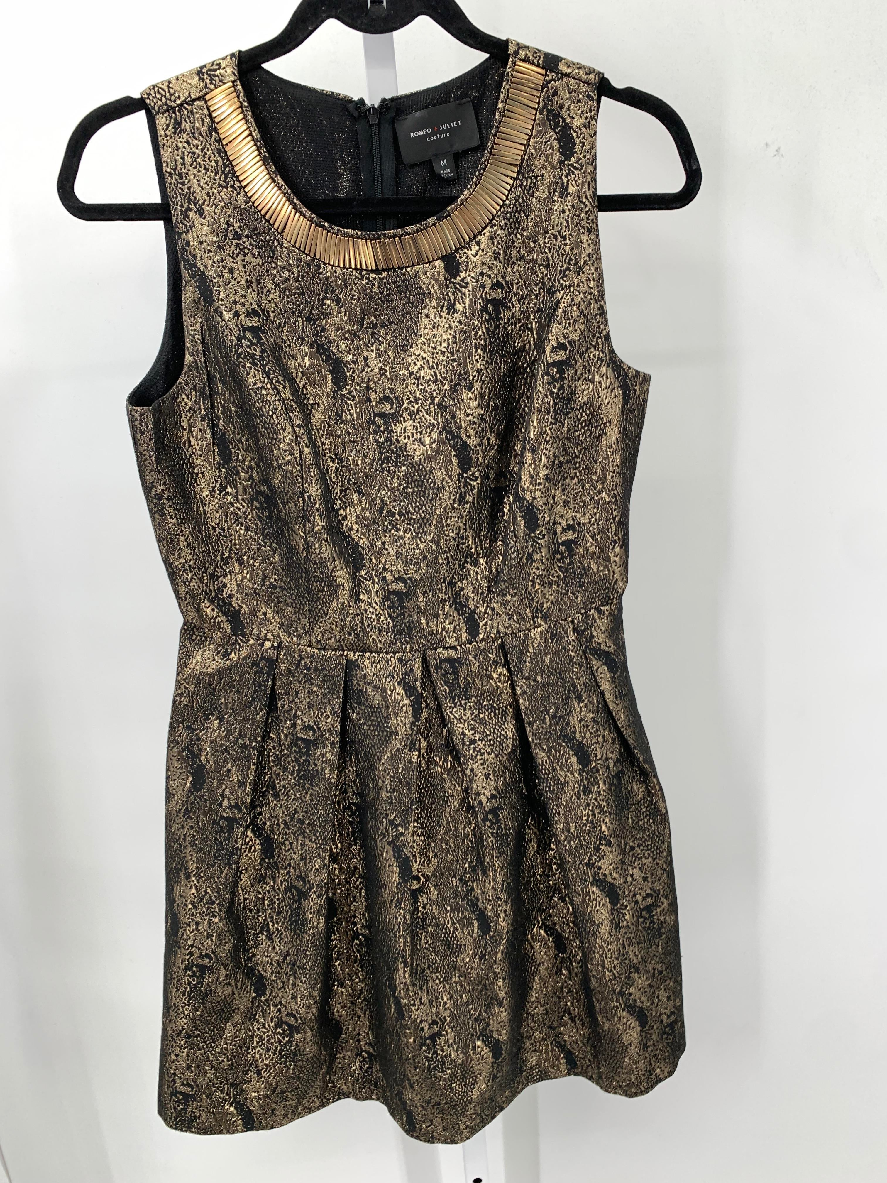 Romeo & Juliet Size Medium Misses Sleeveless Dress