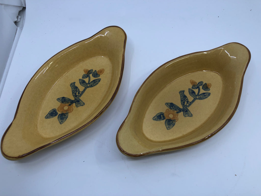 2 TAN AND BLUE AU GRATIN BOWLS.