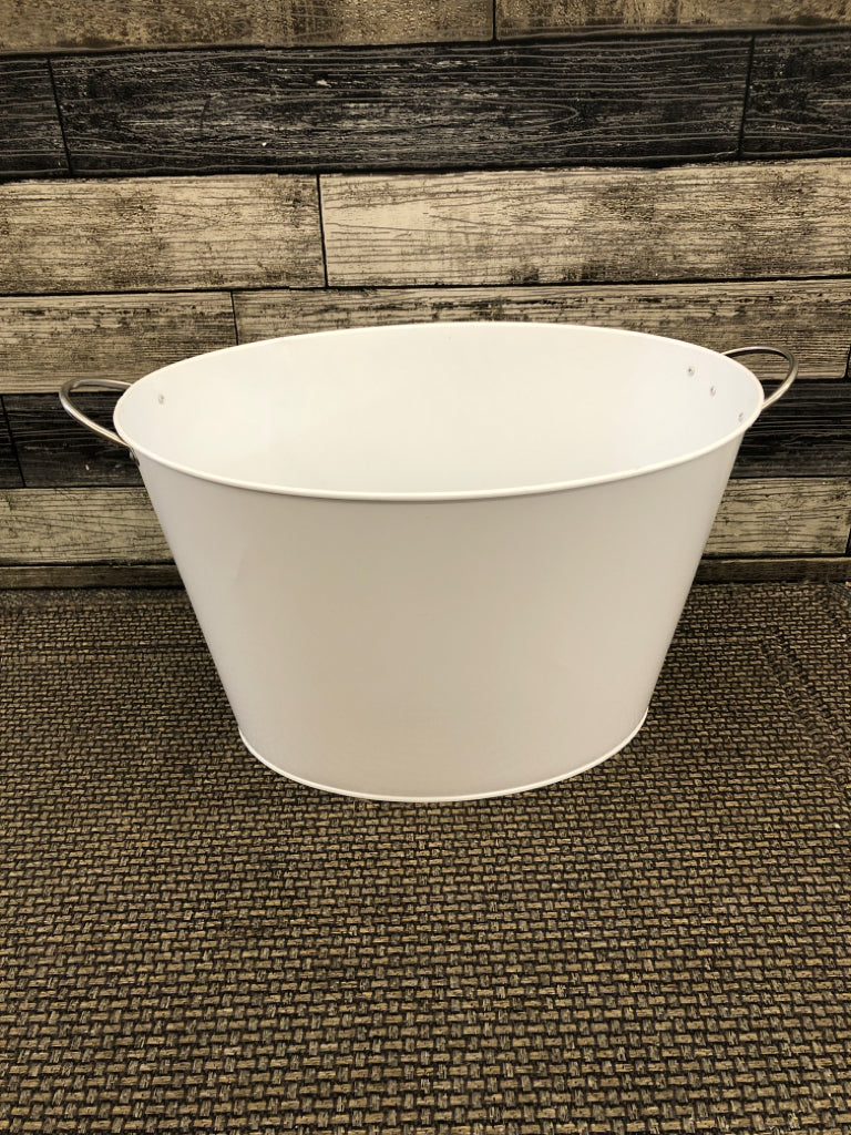 LARGE OVAL METAL BUCKET W HANDLES AND BOTTLE CAP OPENER.