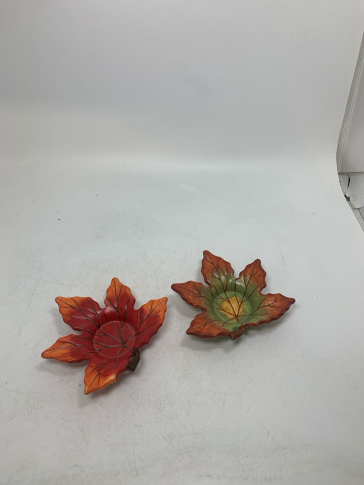 2 CERAMIC MAPLE LEAVES YANKEE CANDLE TEA LIGHT HOLDERS.