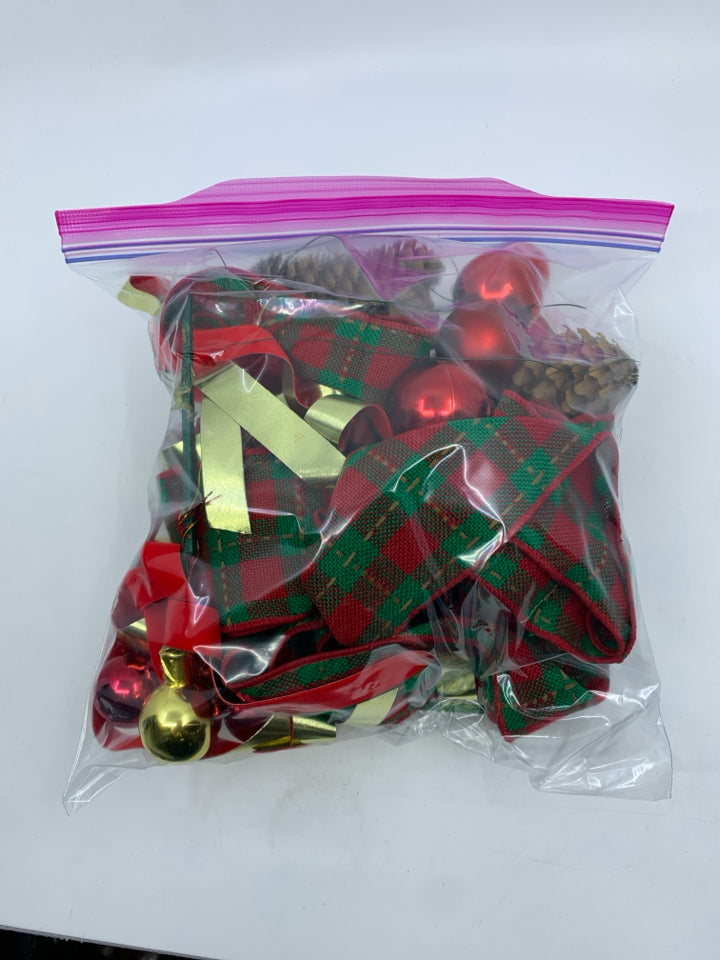 BAG OF WREATH DECOR- PINECONES & PLAID RIBBON