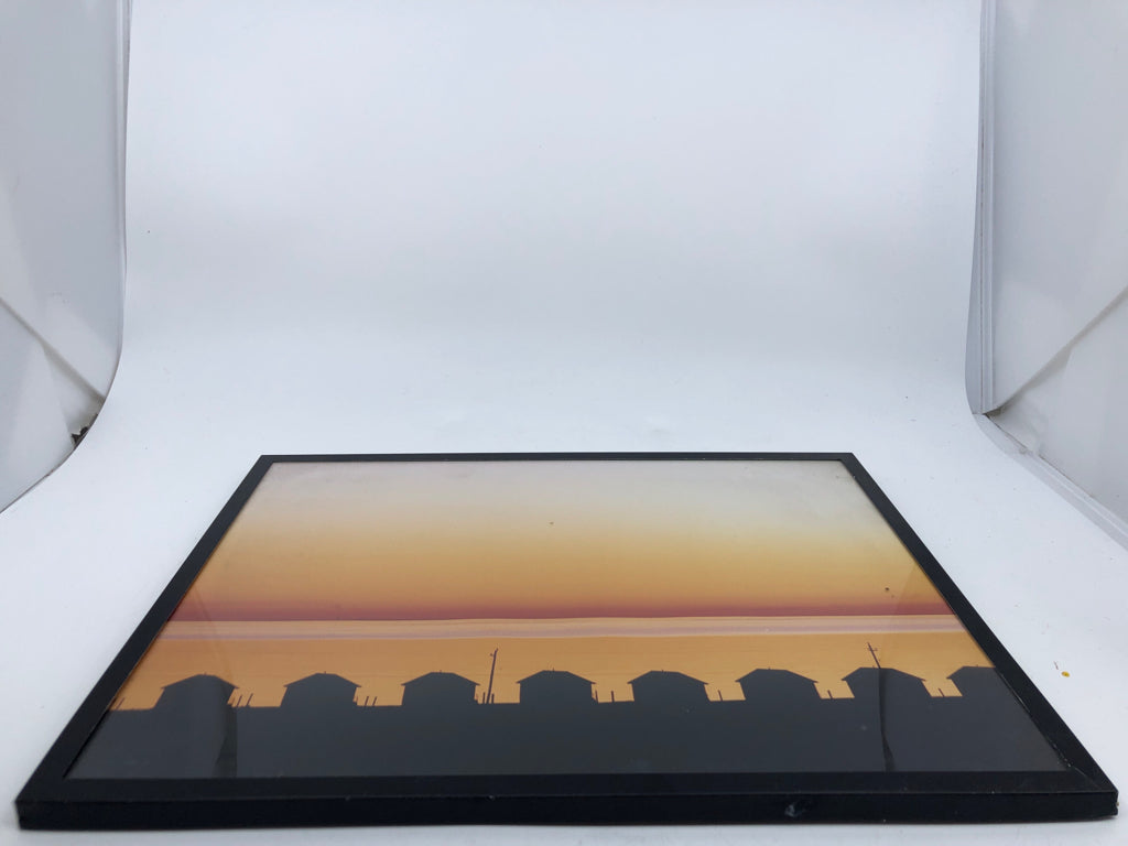 SUNSET IN BLACK FRAME WALL ART.