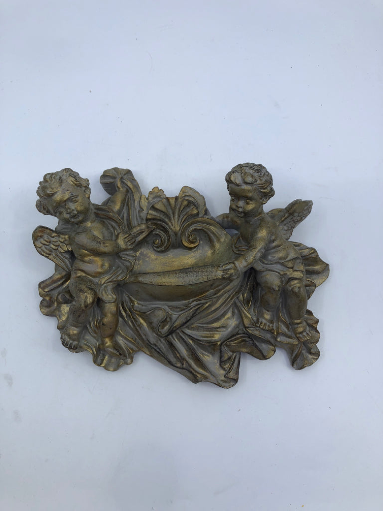 GOLD RESIN CHERUBS WALL SCONCE.