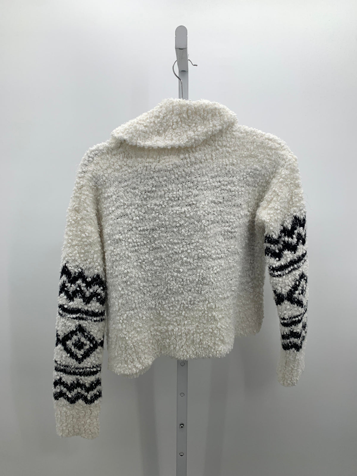 Hippie Rose Size Medium Juniors Long Sleeve Sweater