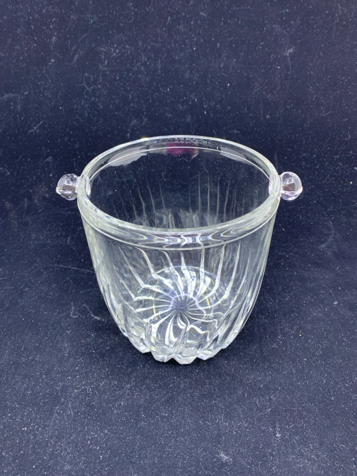 SMALL HEAVY GLASS ICE BUCKET.