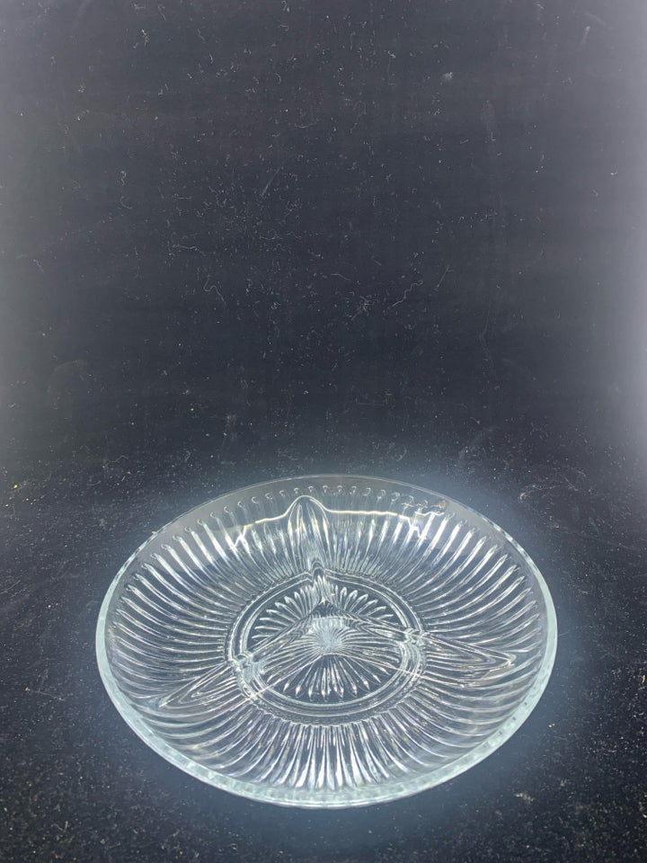 RIBBED DIVIDED GLASS BOWL.