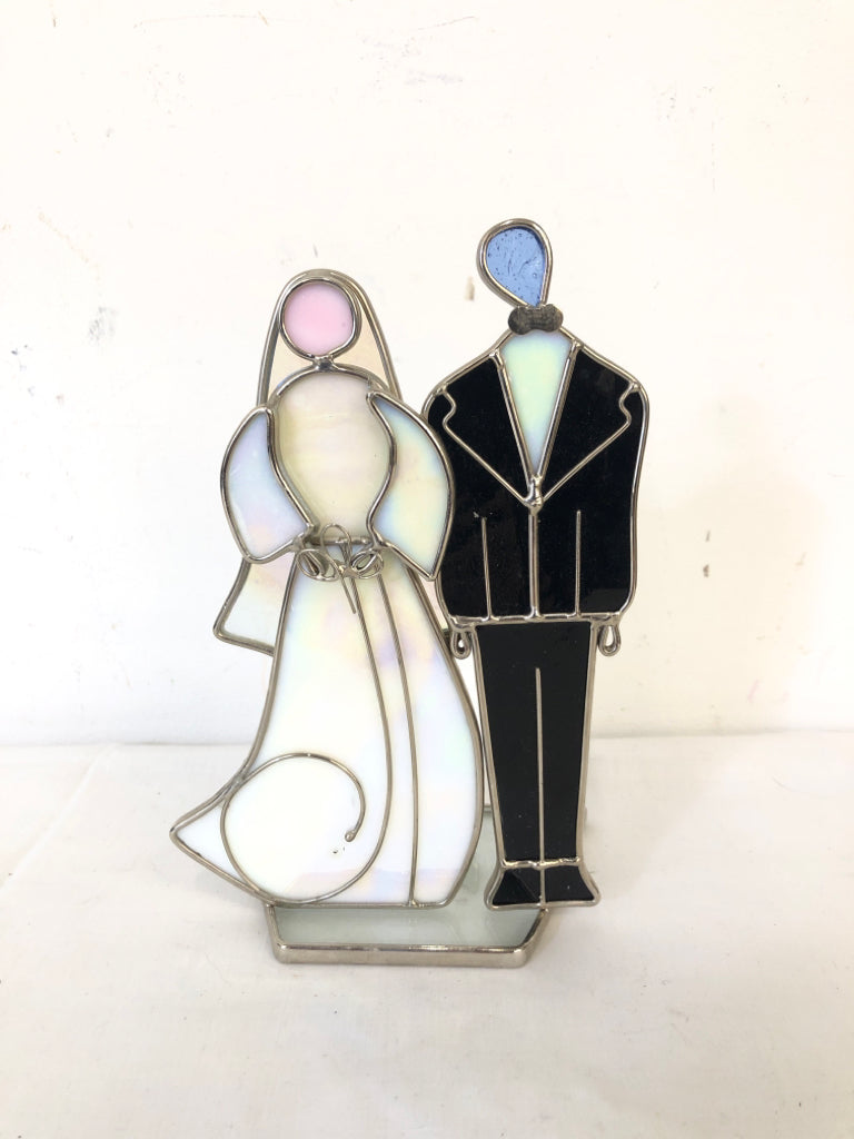 STAIN GLASS BRIDE AND GROOM.