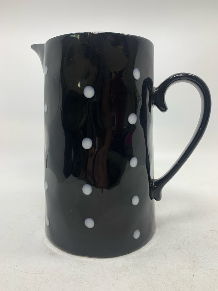 POLKA DOT PITCHER.