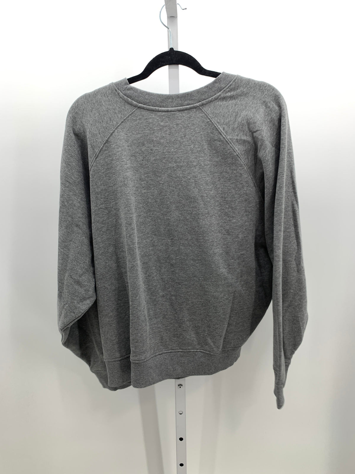 Genuine Merchandise Size Extra Large Misses Long Sleeve Shirt