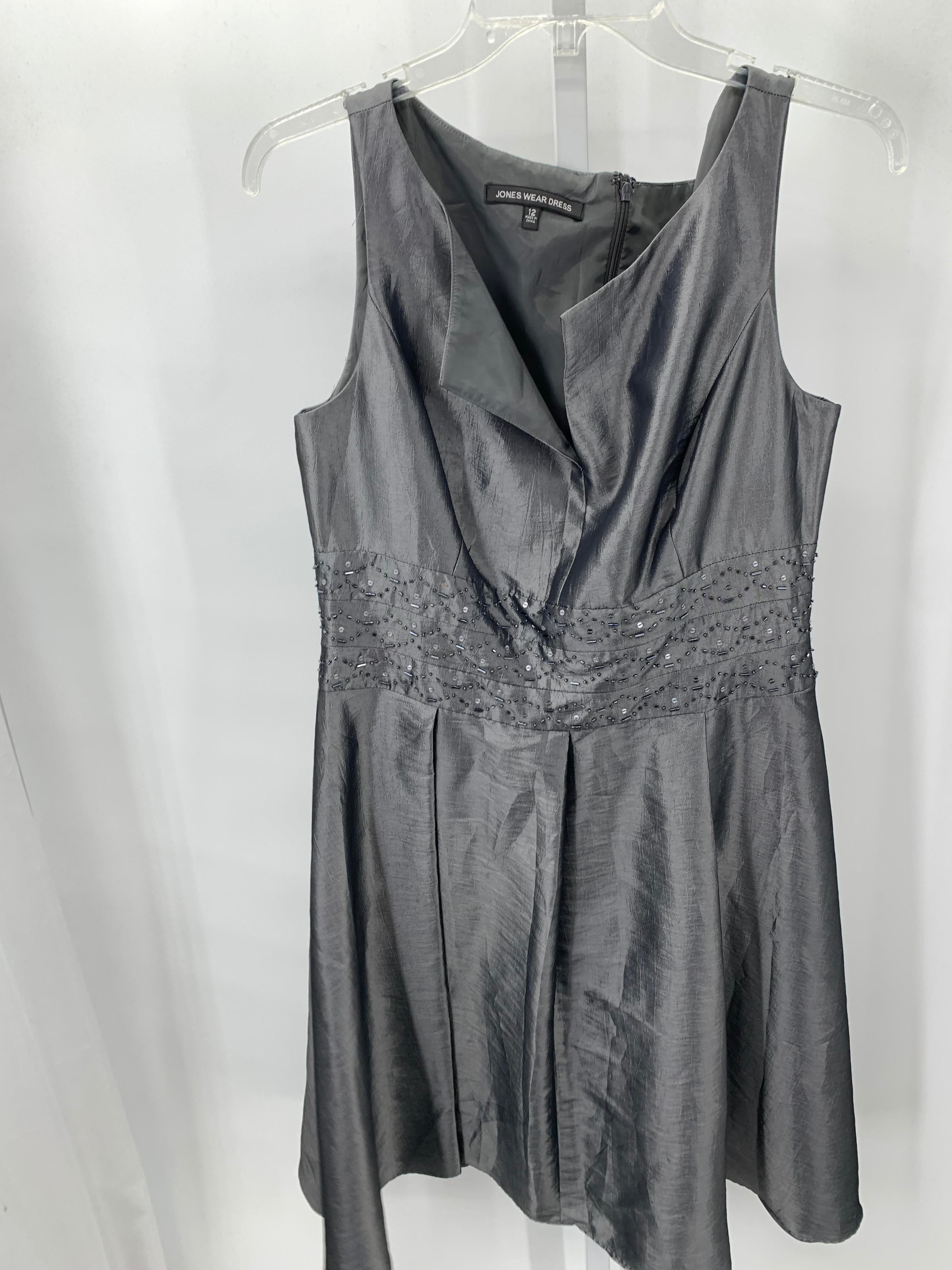 Jones Wear Size 12 Misses Sleeveless Dress