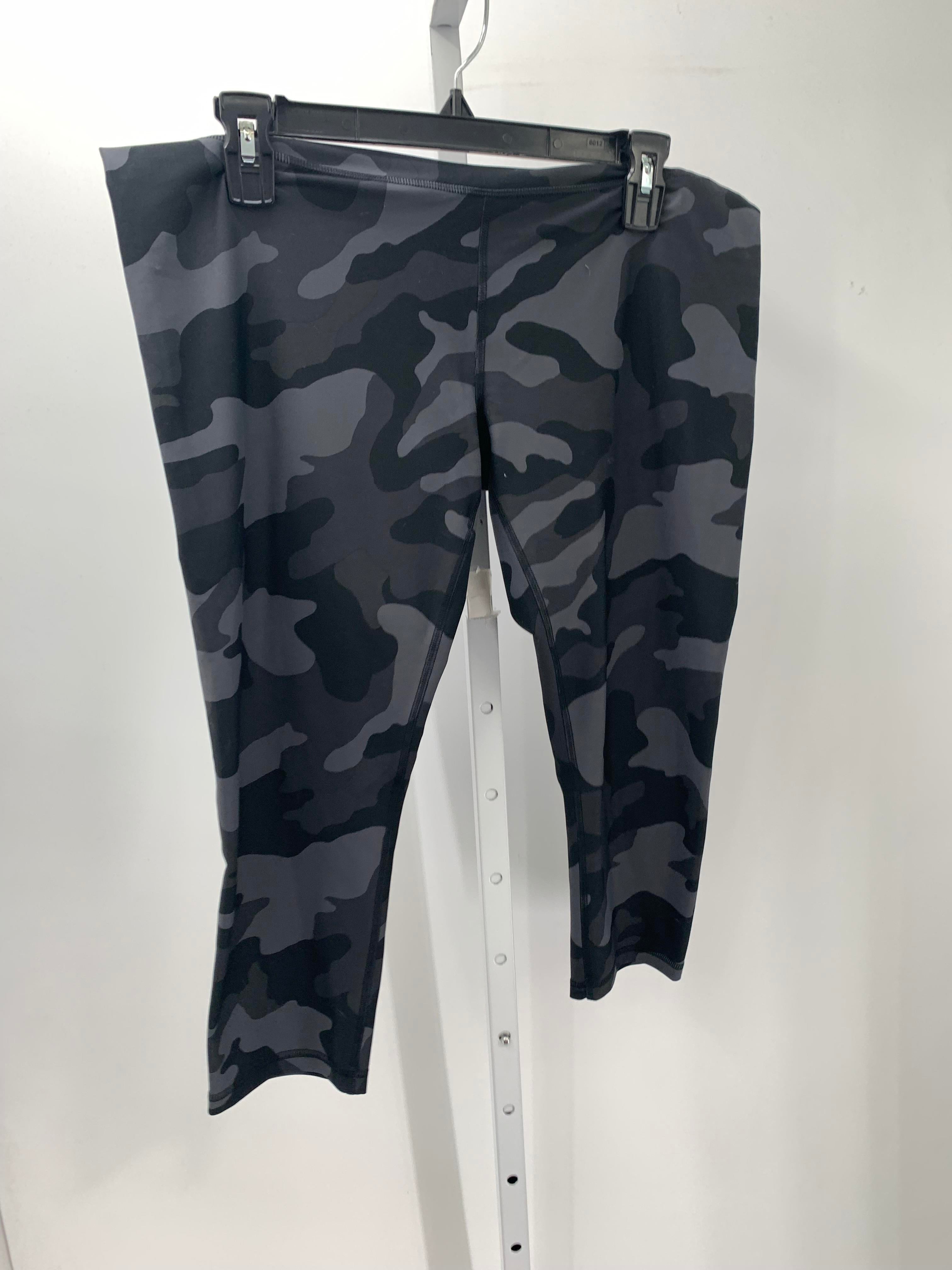 Old Navy Grey Size Large Maternity Capri