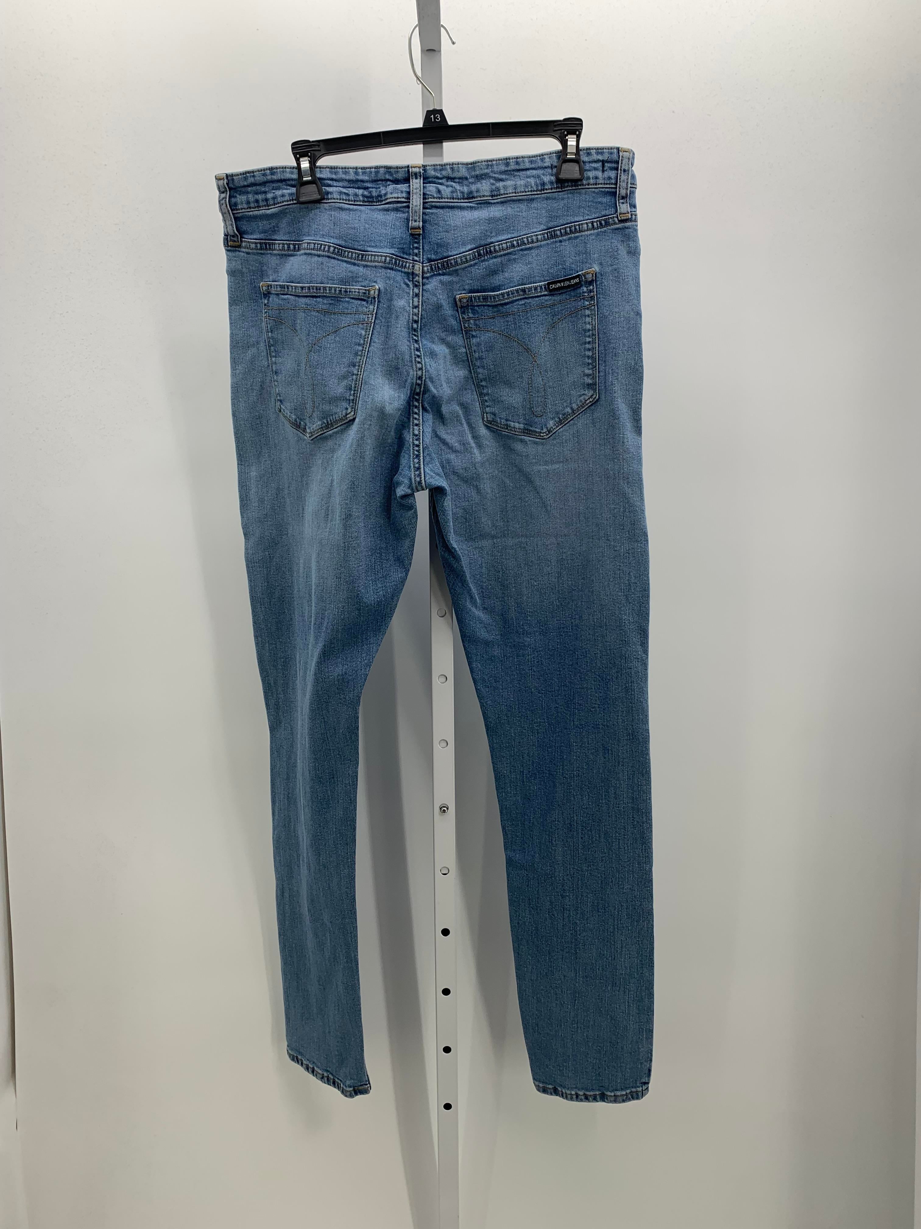 SLIM LEG JEANS