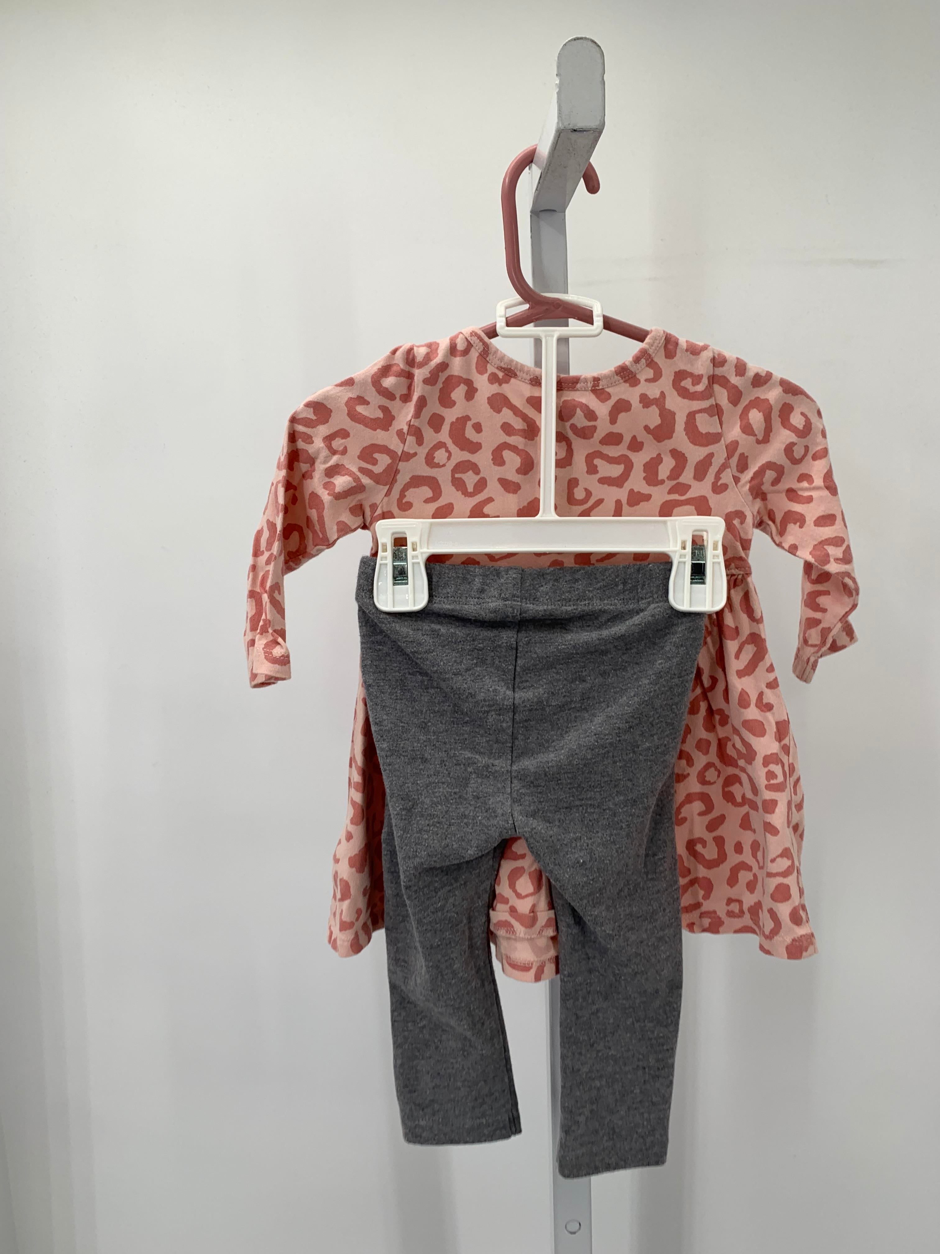 Old Navy Size 6-12 mon Girls 2 Pieces