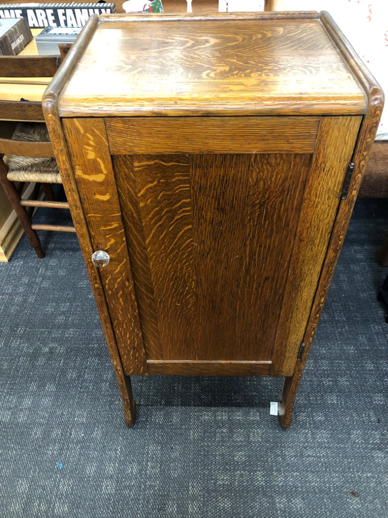 VTG WOOD PAPER/ VINYL FILE CABINET 6 SLOT.
